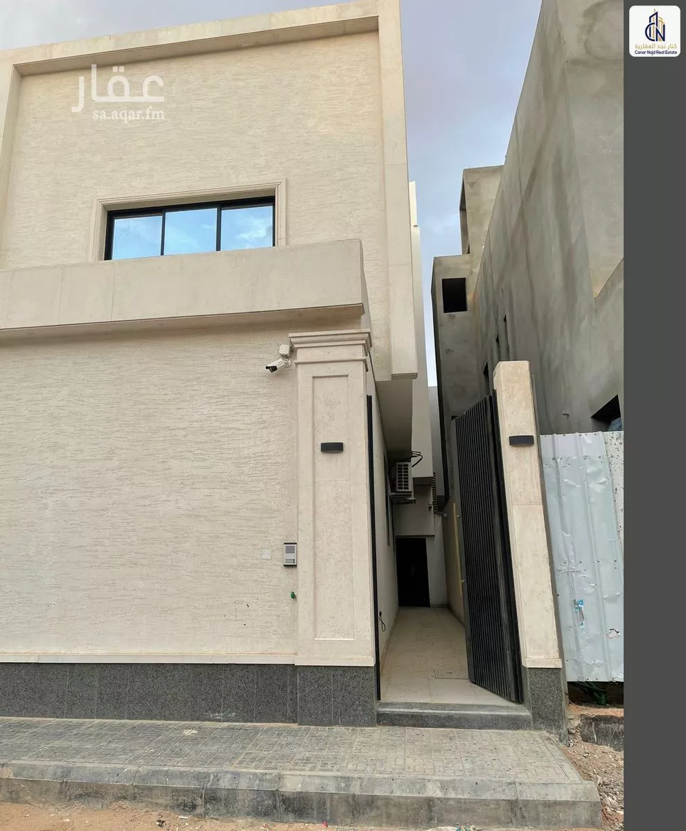 2 bedroom floor in Al Rimal 5