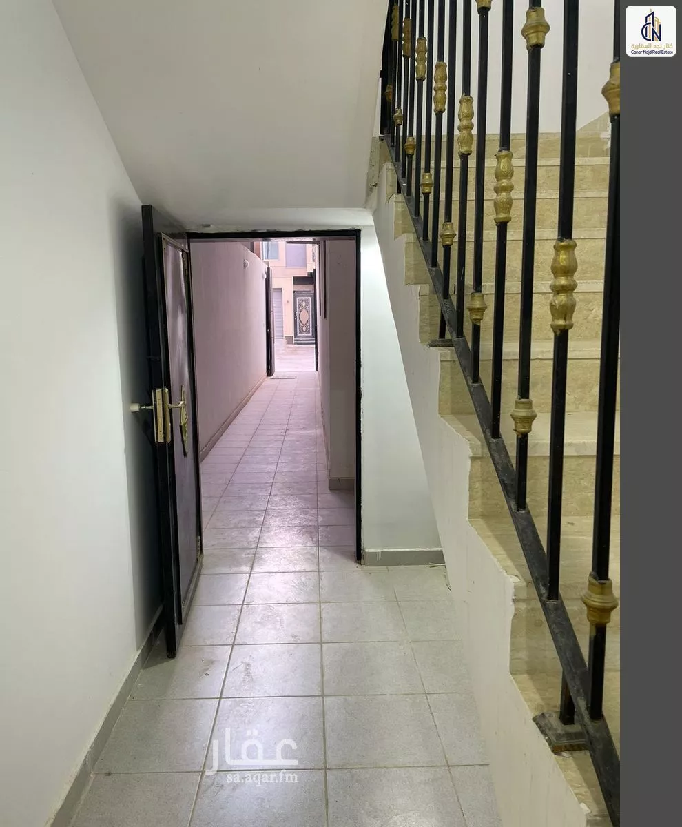 2 bedroom floor in Al Rimal 6