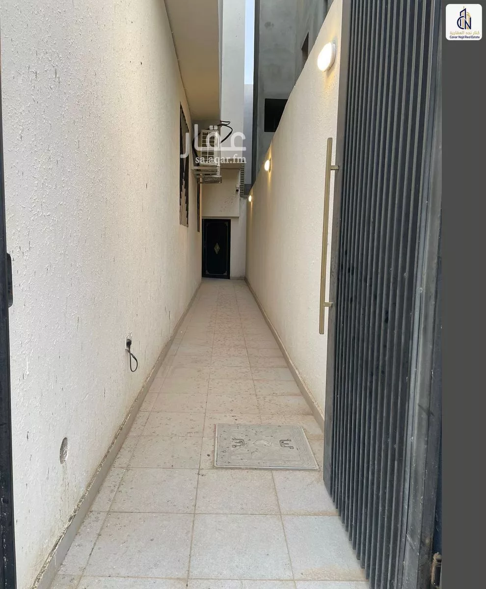 2 bedroom floor in Al Rimal 7