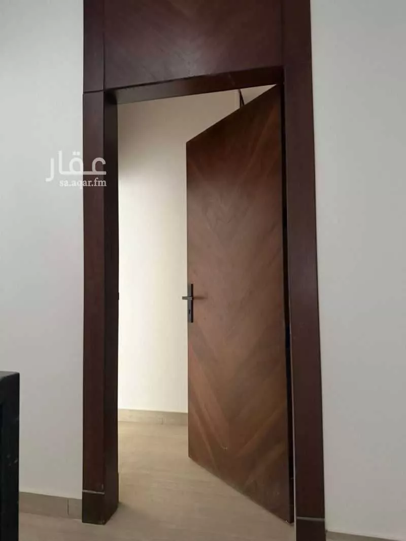 3 bedroom apartment in Al Yasmin 7