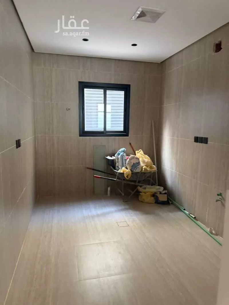 3 bedroom apartment in Al Yasmin 8
