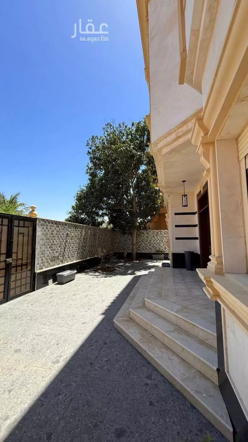 10 bedroom villa in Al Basateen 4