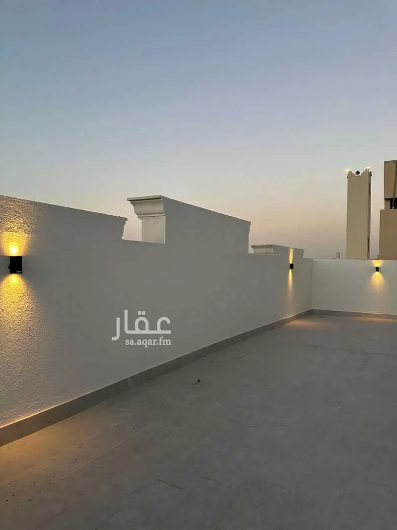 3 bedroom floor in Al Qairawan 12