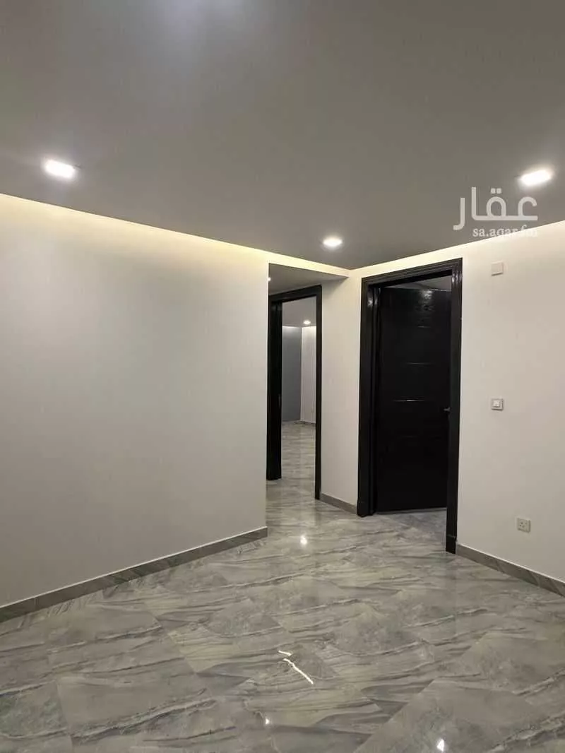 3 bedroom floor in Al Qairawan 5