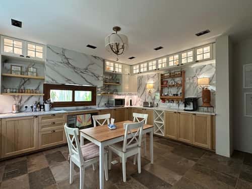 8 bedroom villa in Al Yaqout 14
