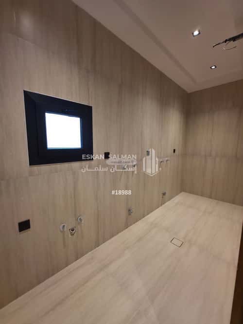 7 bedroom villa in Al Yaqout 4