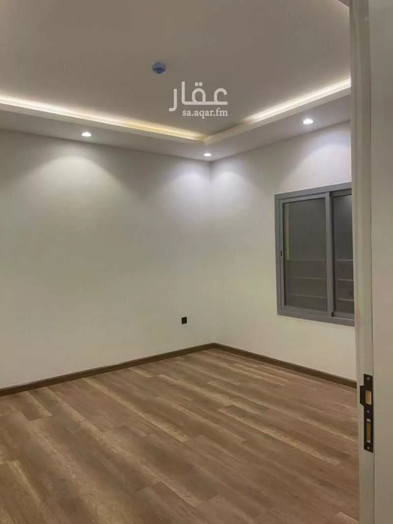 شقة 3 غرف في العارض 4