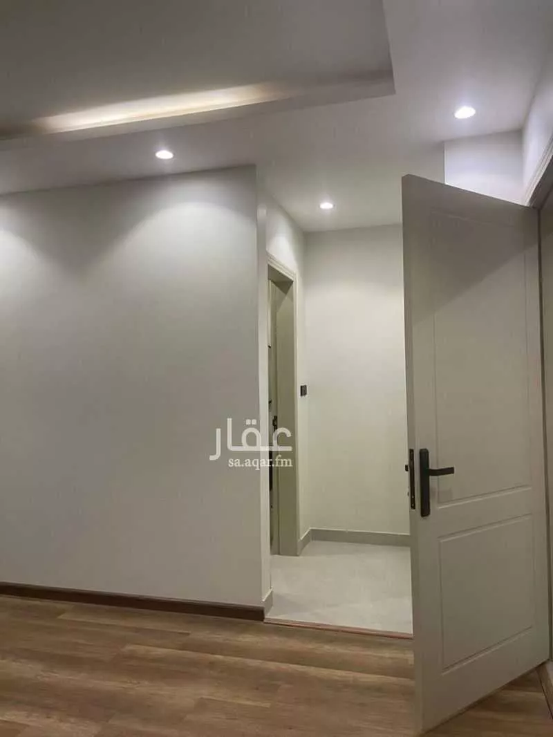 شقة 3 غرف في العارض 5