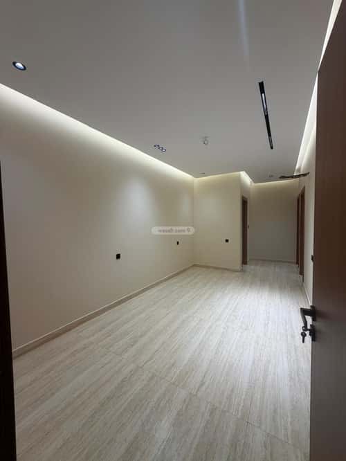 4 bedroom apartment in Al Rawdah 6
