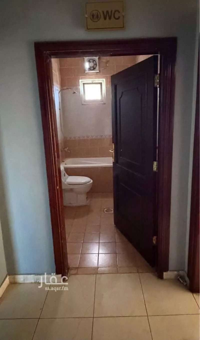 5 bedroom villa in Al Shuraybat, Madinah 5