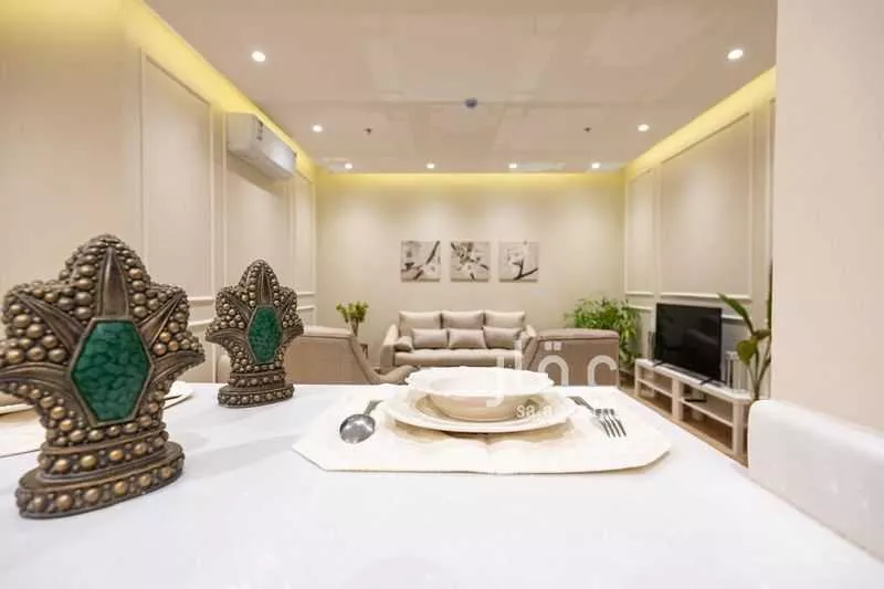 3 bedroom apartment in Al Nakheel 7