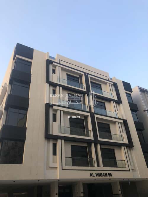 شقة 4 غرف في النزهة 3