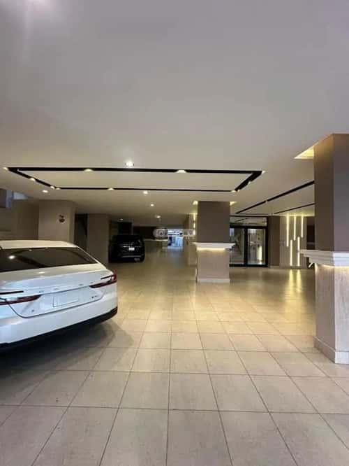 5 bedroom apartment in Al Manar 1