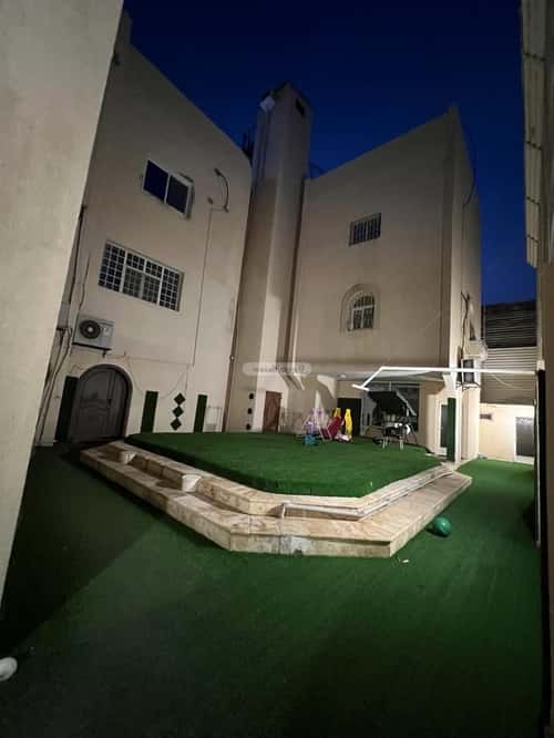 8 bedroom villa in Al Muhammadiyah 1