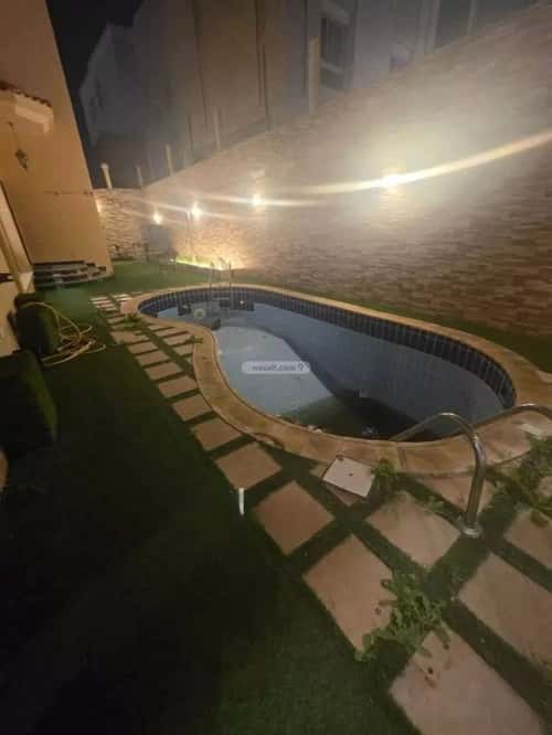 5 bedroom villa in Abhur South 4