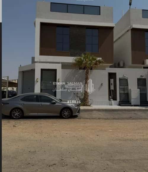 6 bedroom villa in Jeddah 2