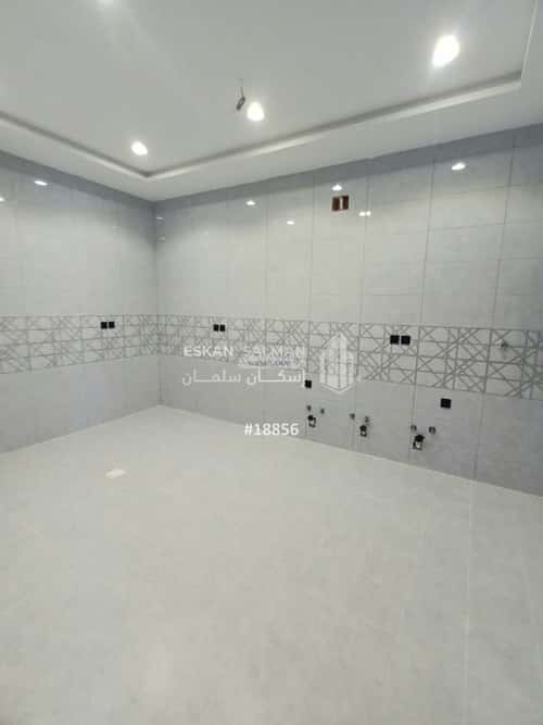 8 bedroom villa in Al Rahmaniyyah 5