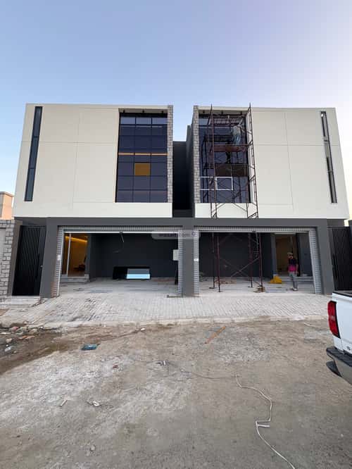 5 bedroom villa in As Sawari 9
