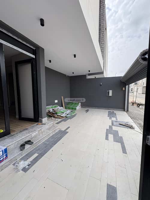 5 bedroom villa in As Sawari 3