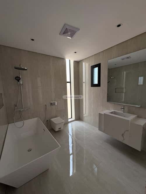 5 bedroom villa in As Sawari 15