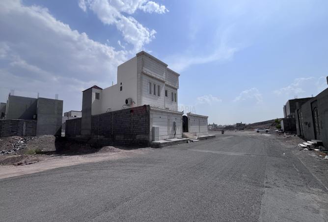 7 bedroom villa in Al Matar 2