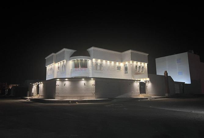 7 bedroom villa in Al Matar 3
