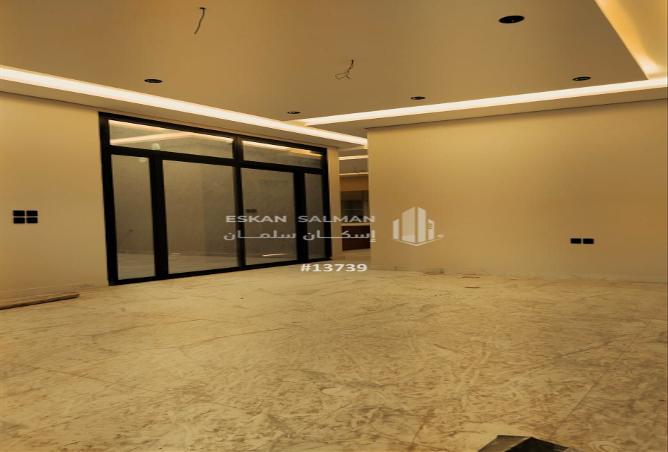 6 bedroom villa in Al Jassah 3