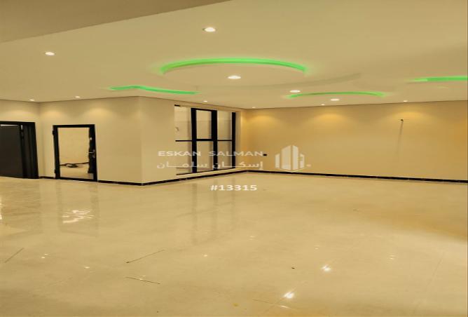 6 bedroom villa in Al Anahi 2
