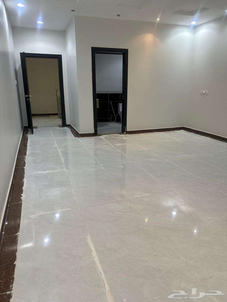 4 bedroom villa in Al Rimal 12