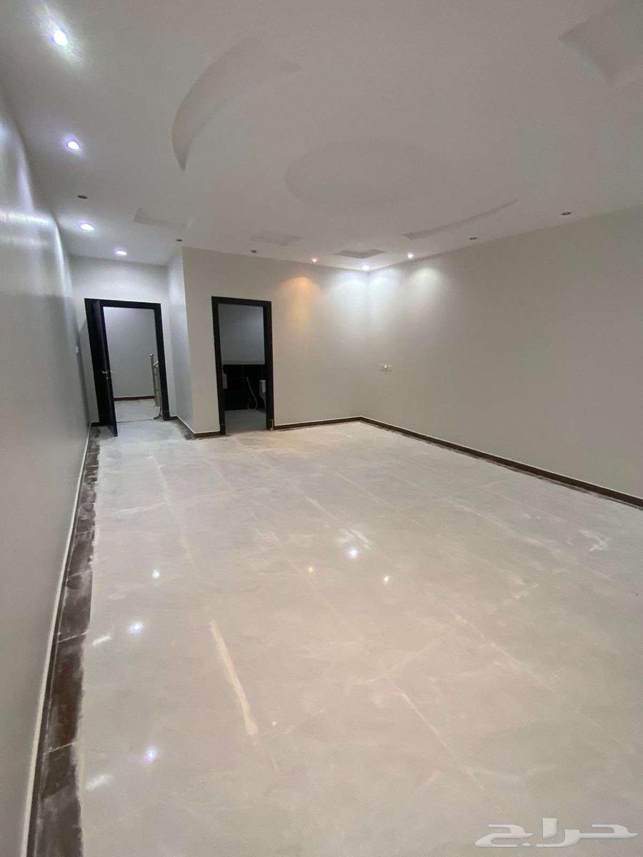 4 bedroom villa in Al Rimal 8