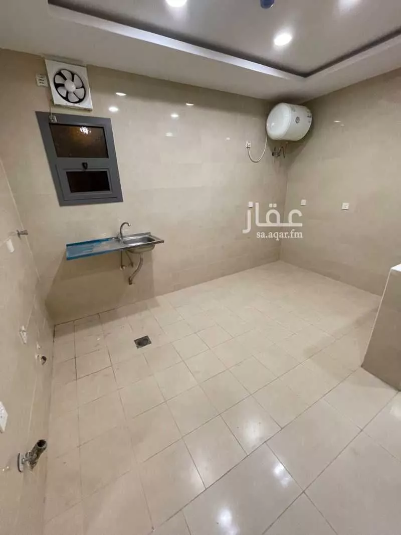4 bedroom apartment in Tuwaiq, Riyadh 11