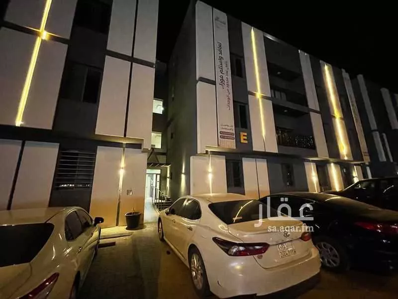 4 bedroom apartment in Tuwaiq, Riyadh 4