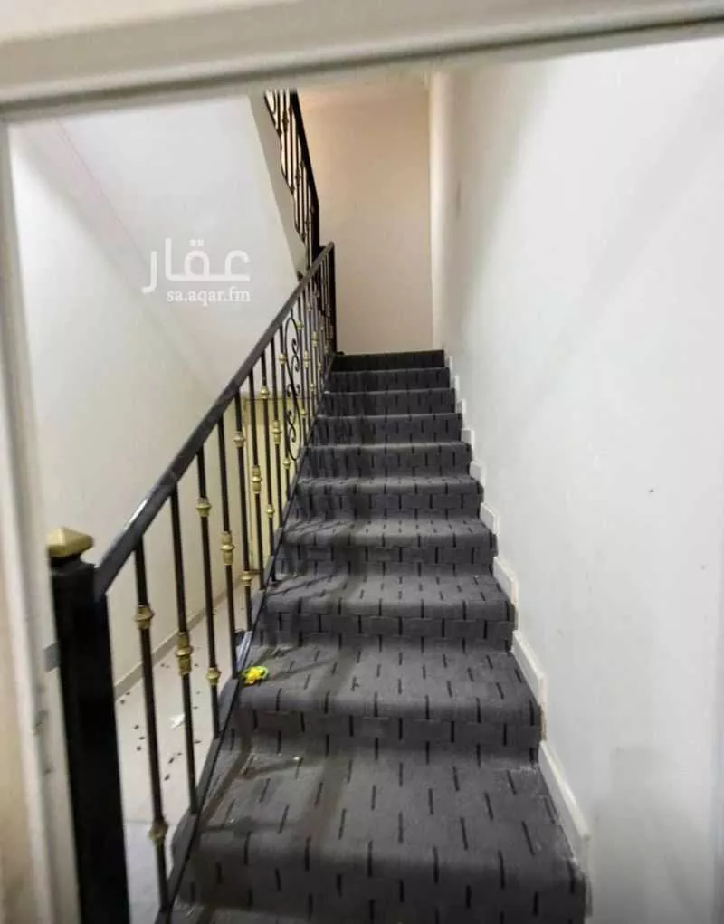 8 bedroom villa in Dirab, Riyadh 5