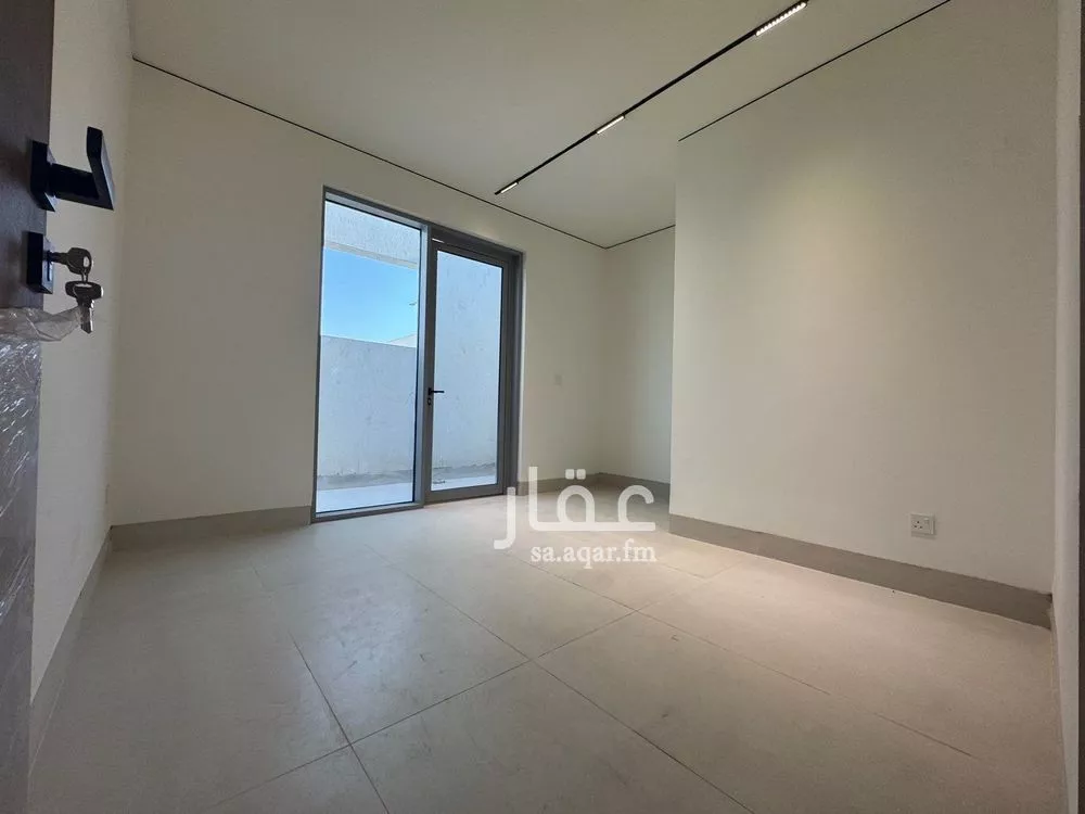 4 bedroom villa in Al Farouq, Riyadh 8