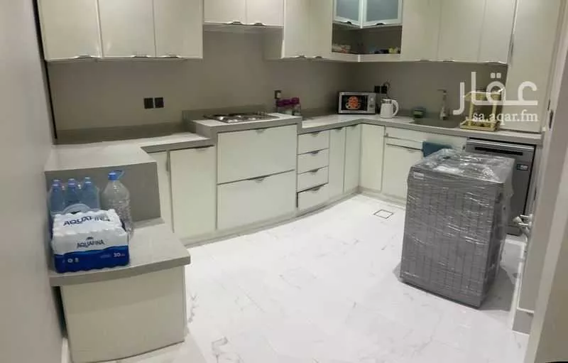 3 bedroom apartment in Al Qairawan 5