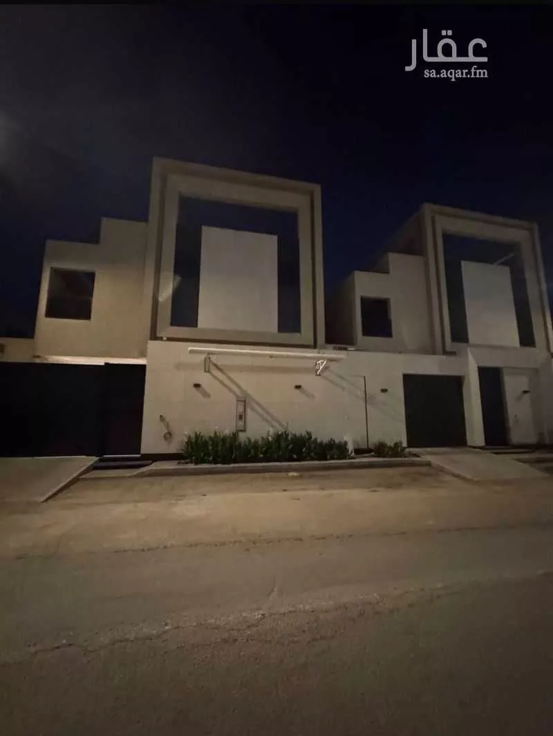 9 bedroom villa in Al Malqa 1