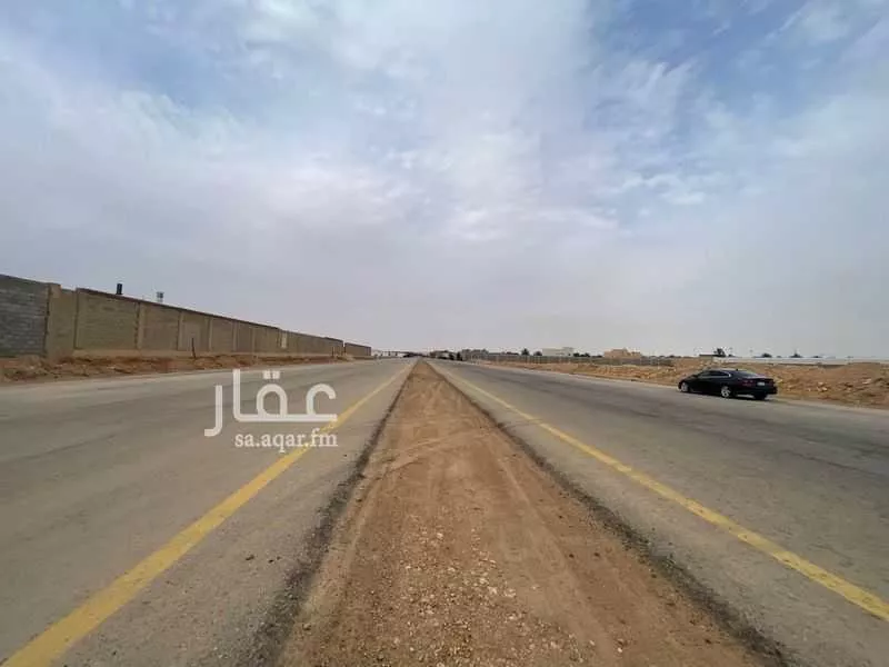 أرض 5000 م² في الرمال 3