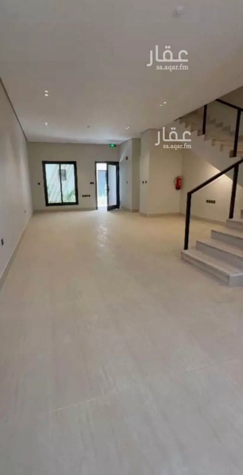 3 bedroom apartment in Al Rimal 9