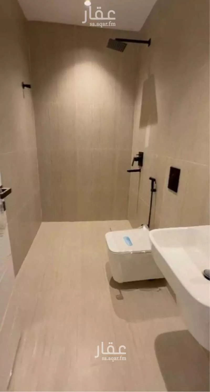 3 bedroom apartment in Al Rimal 10