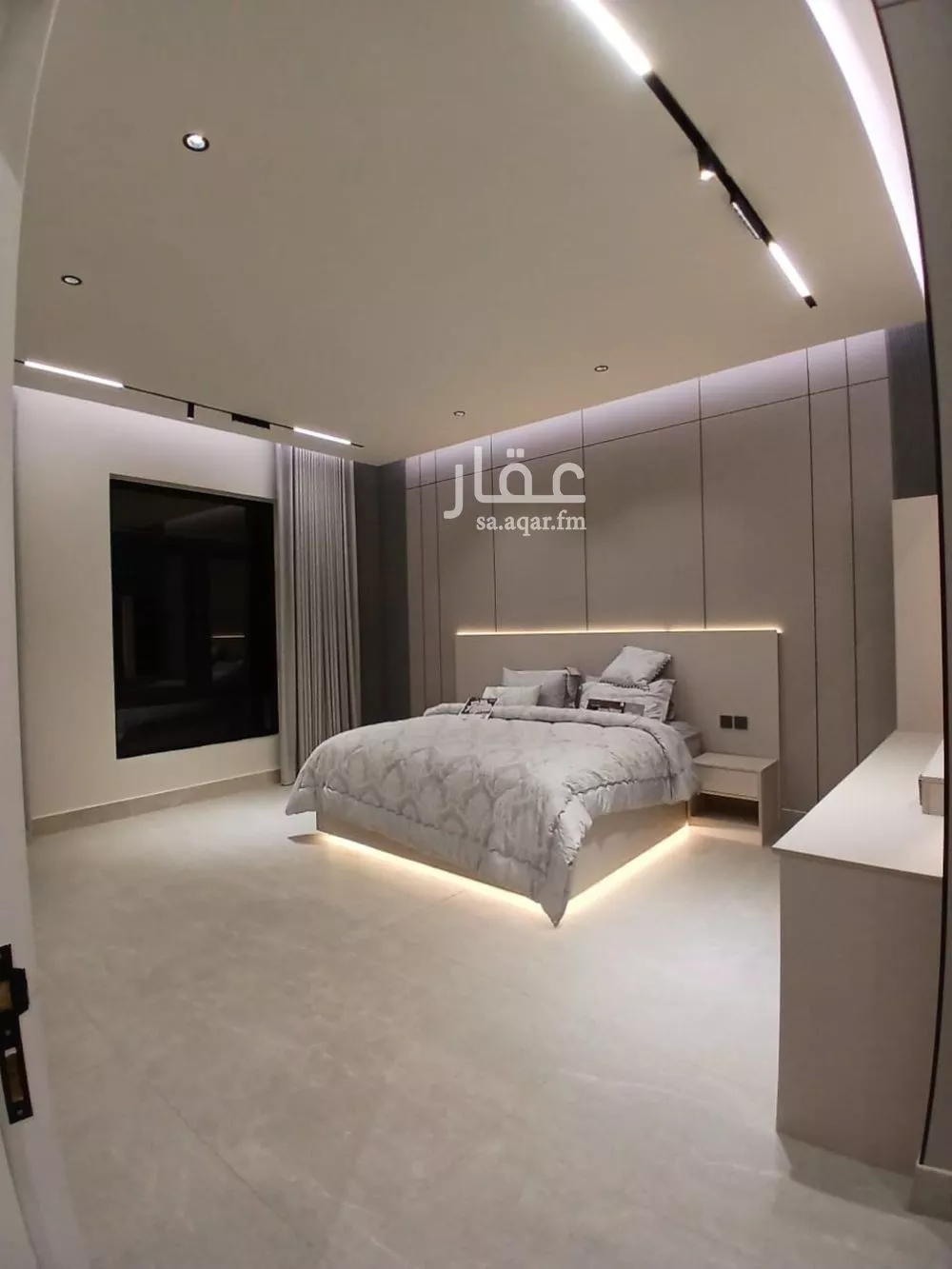 5 bedroom villa in Al Yarmouk 20