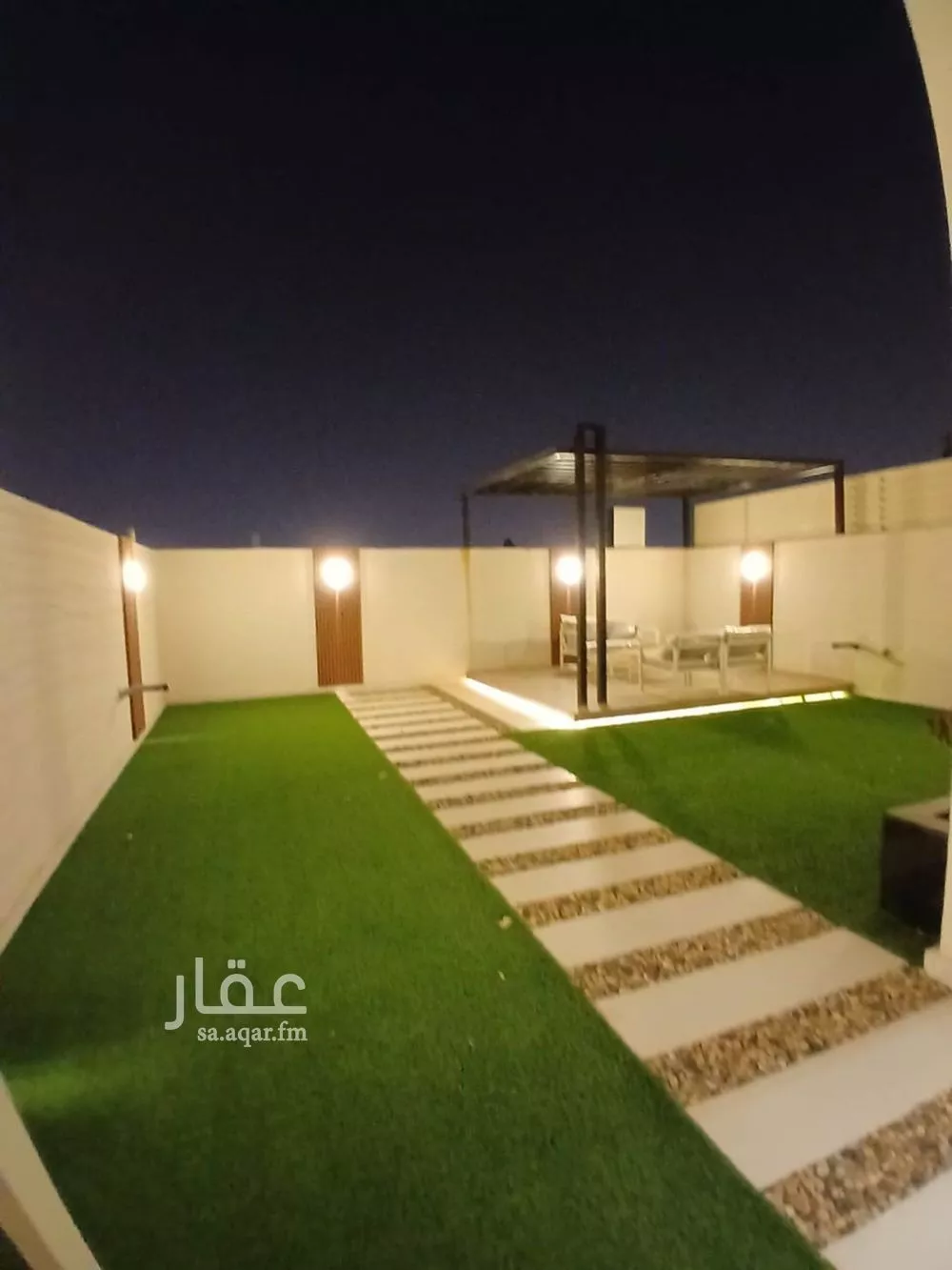 5 bedroom villa in Al Yarmouk 6