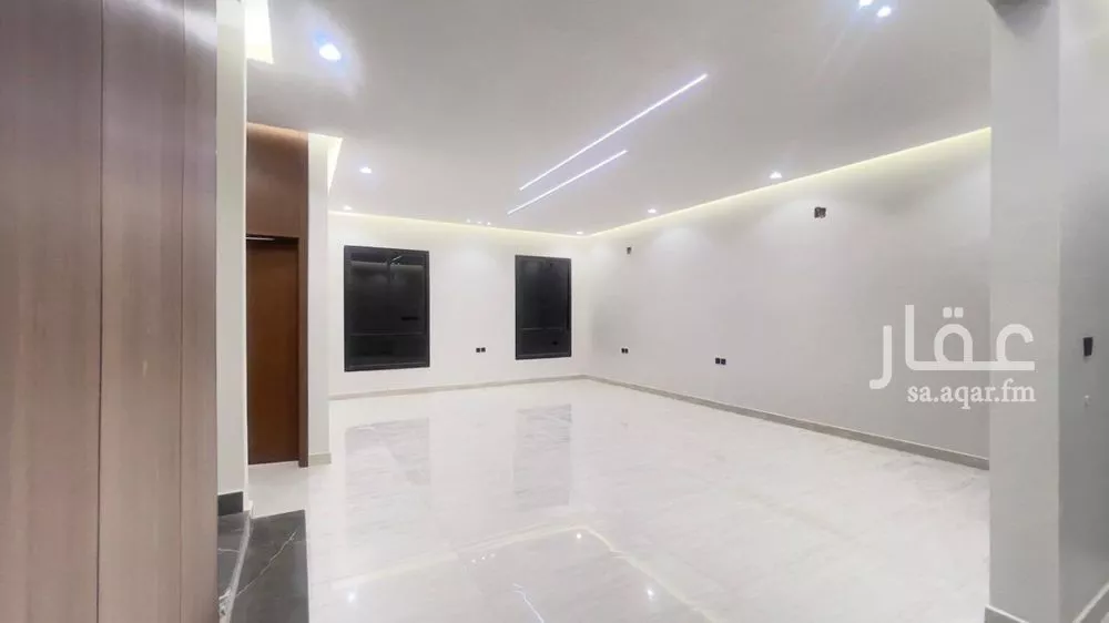 6 bedroom villa in Al Janadriyah 20