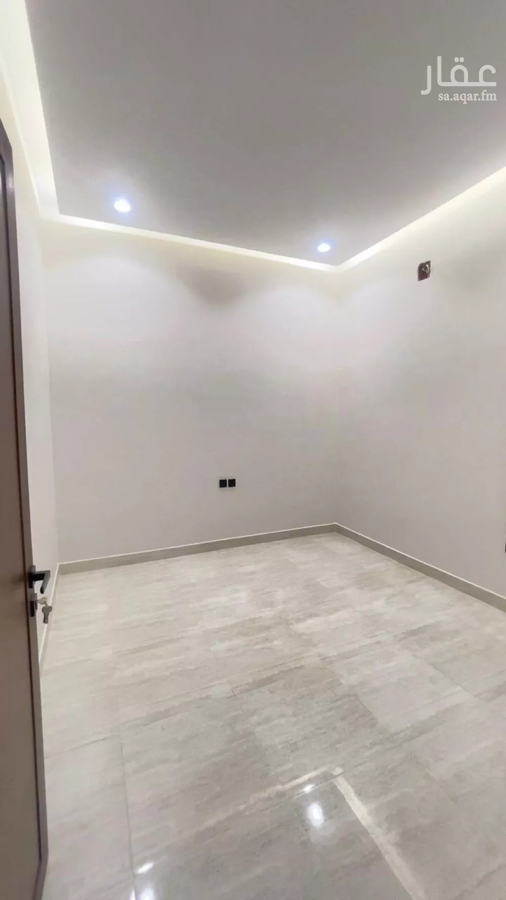 6 bedroom villa in Al Janadriyah 8