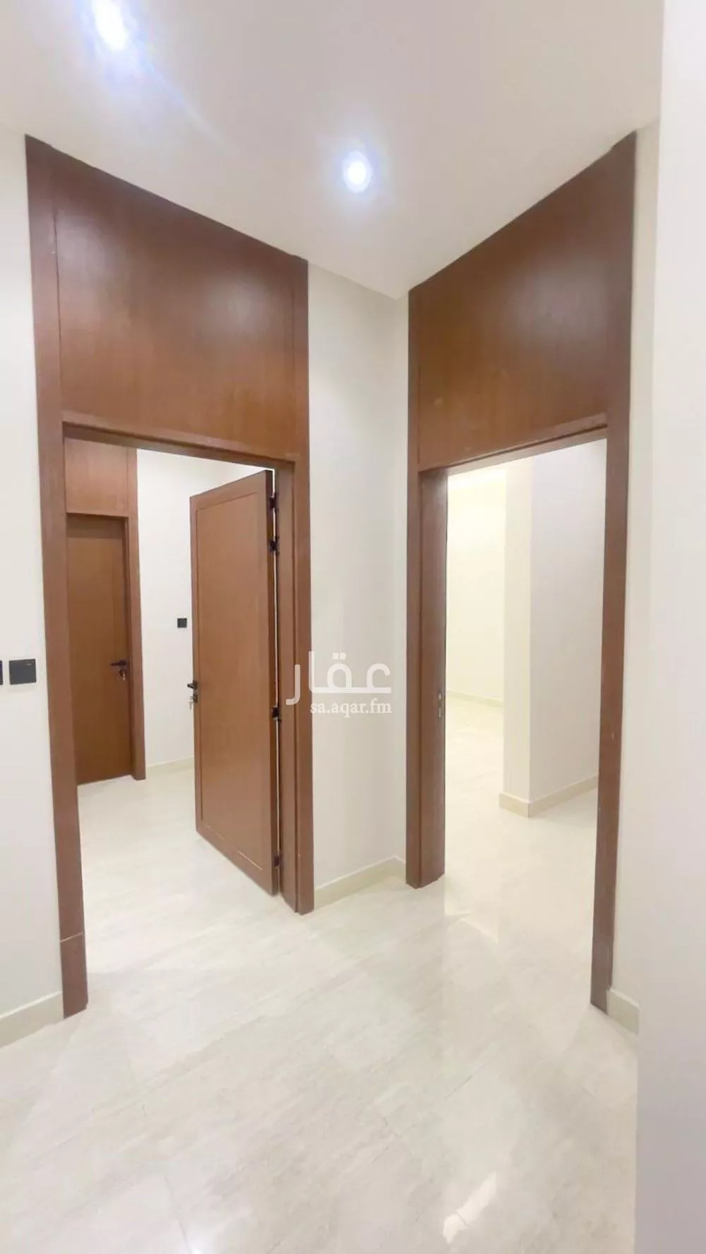6 bedroom villa in Al Janadriyah 9