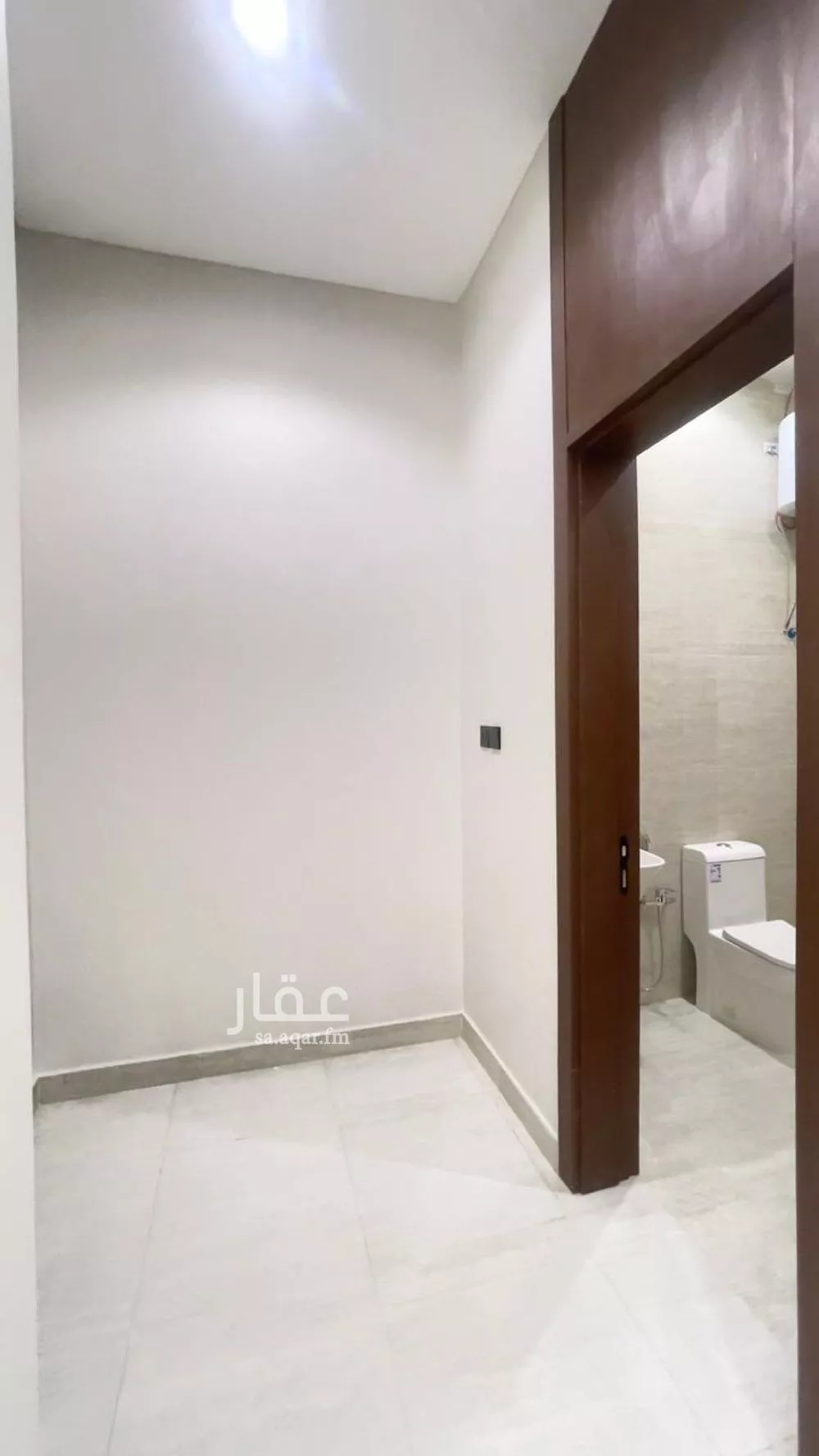 6 bedroom villa in Al Janadriyah 10