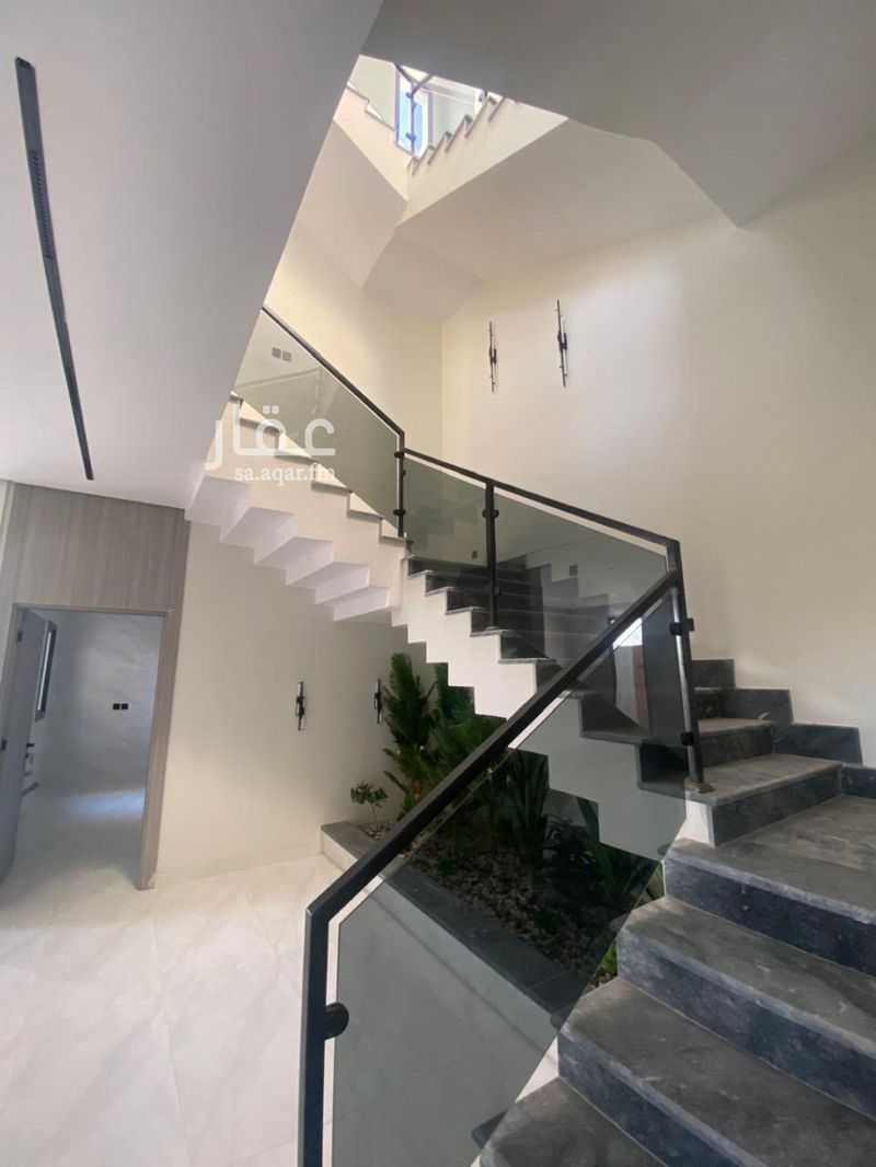 5 bedroom villa in Al Quraynah, Jeddah 24