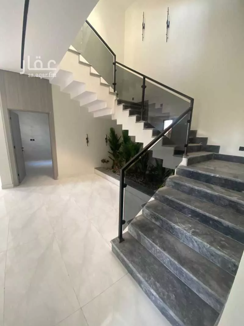 8 bedroom villa in Al Quraynah, Jeddah 21