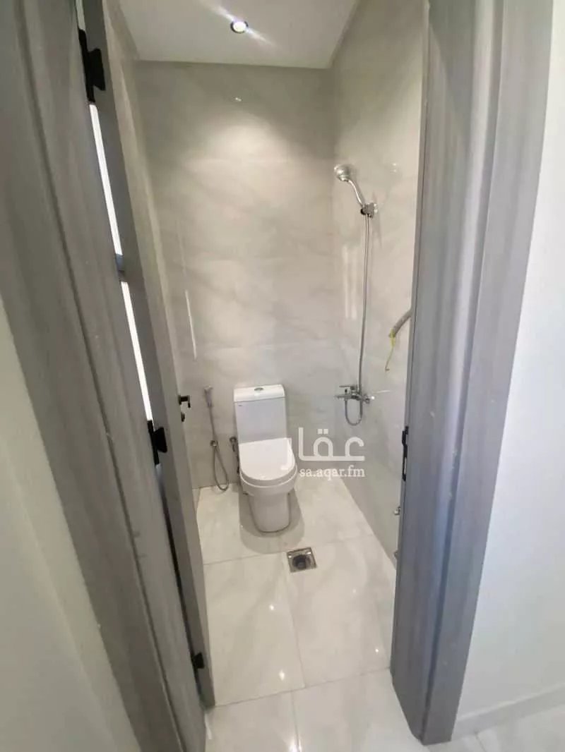 8 bedroom villa in Al Quraynah, Jeddah 10