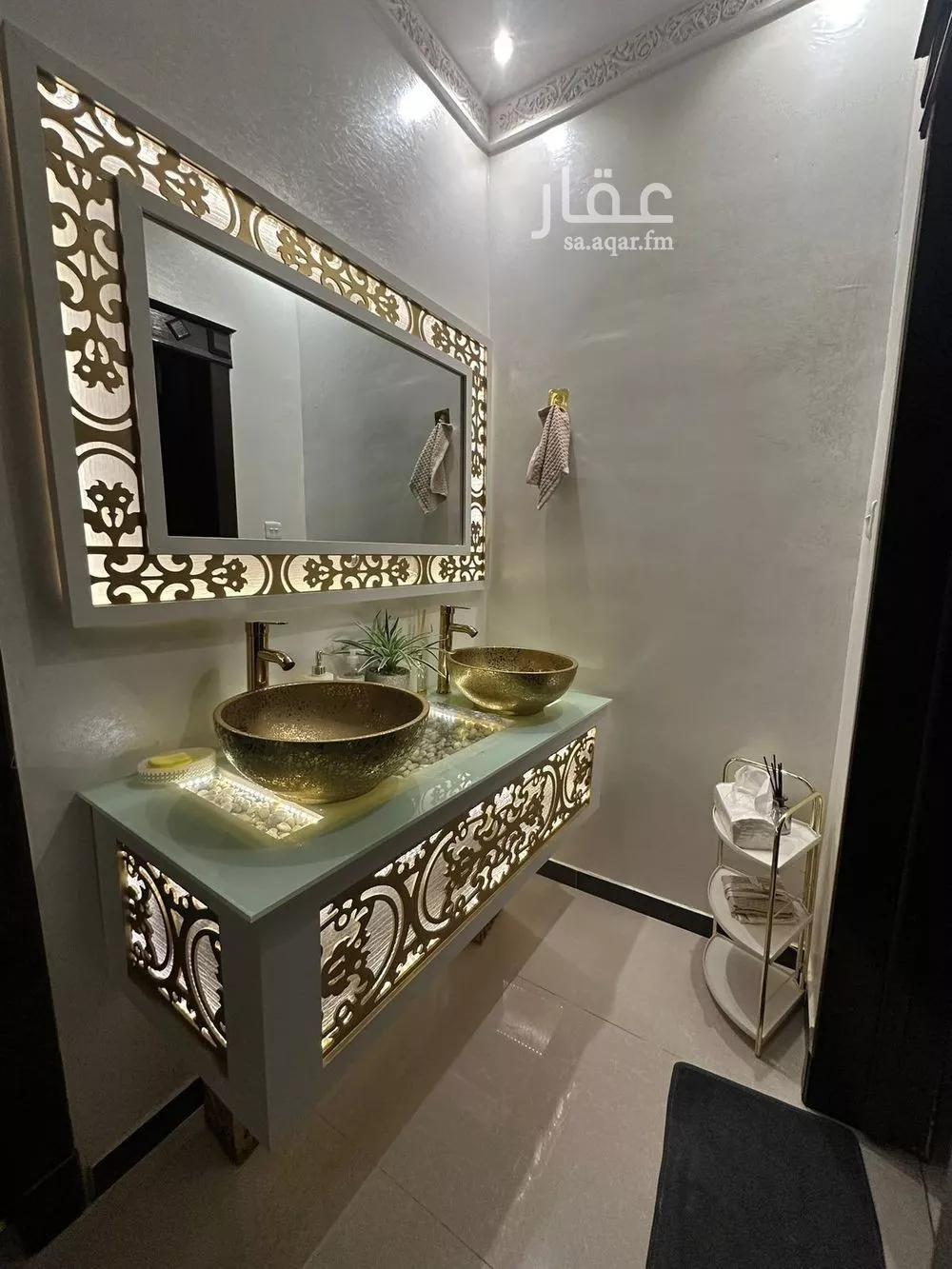 فيلا 5 غرف في ظهرة لبن 3