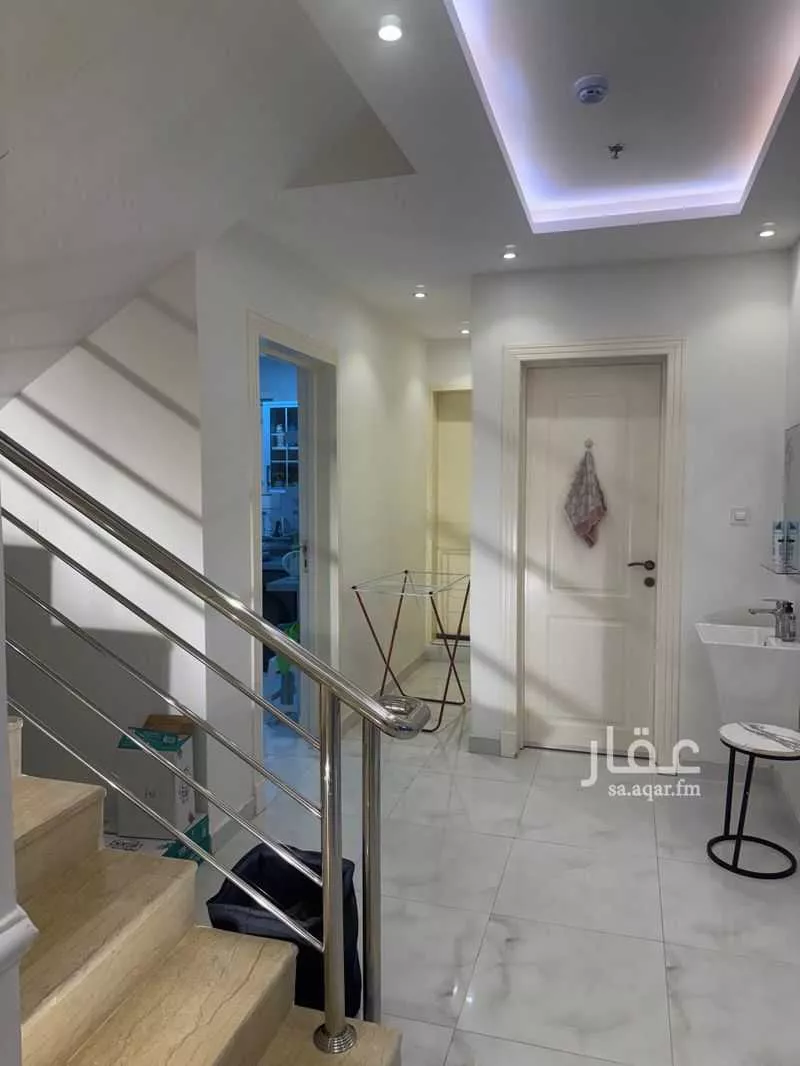5 bedroom apartment in Tuwaiq 6